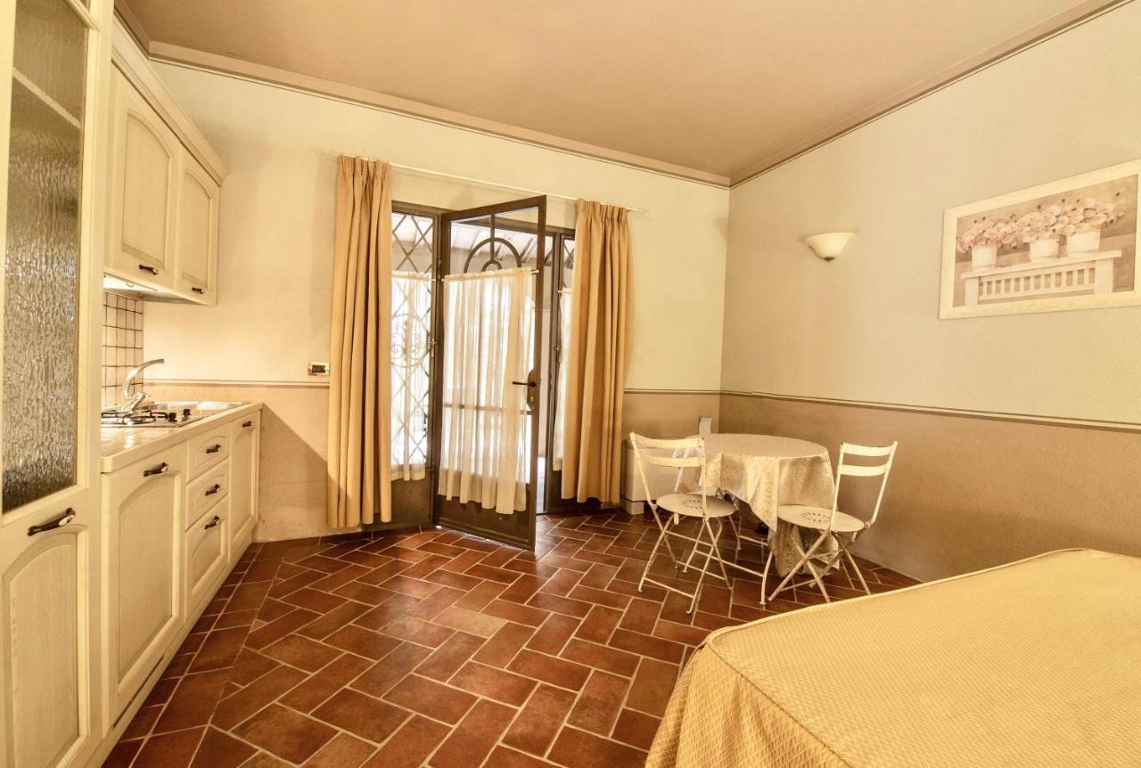 Apartments In Residence With Swimming Pool In מונטורדי מריטימו מראה חיצוני תמונה