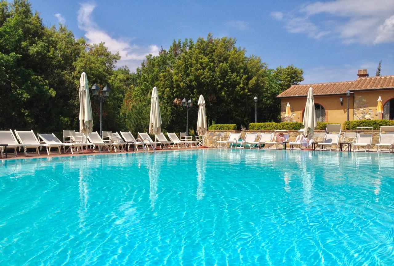Apartments In Residence With Swimming Pool In מונטורדי מריטימו מראה חיצוני תמונה